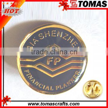 China high quality cheap custom blazer badges