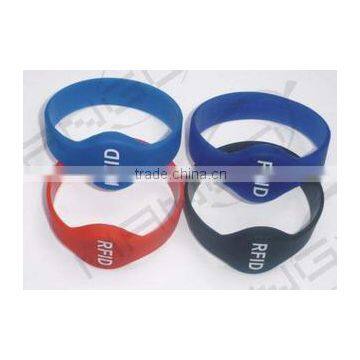 Ricon electronic gift for women of promotional silicone wristbands for gift