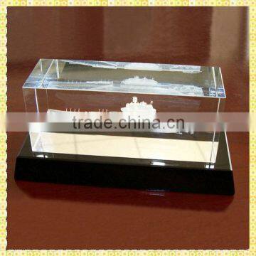 Personalized Clear 3D Laser Engraved Crystal Trophy For New Year Gifts Items