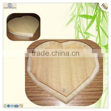 Heart Shape Flip Top Magnetic Catch Wood Box