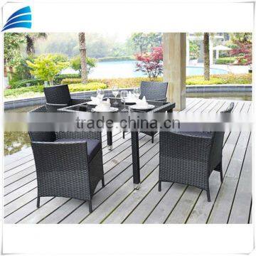 5 Piece Outdoor Wicker Patio Dining Set