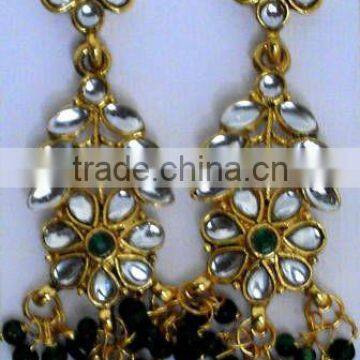 Ethinic And Beautiful Green Kundan Earrings
