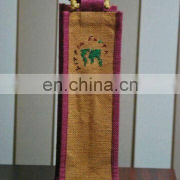 Jute wine bottle gift bag