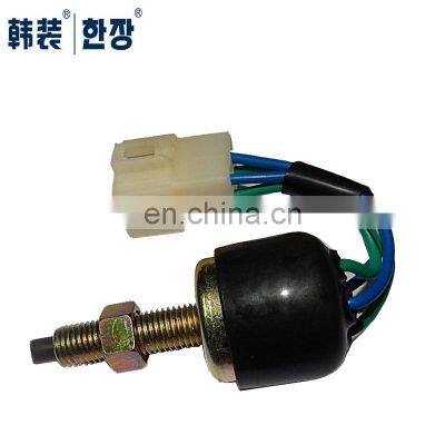 SW805465\tBrake Light Switch\tFor  \tDongNan LingYue V3/ZhongHua FSV H530 4A91