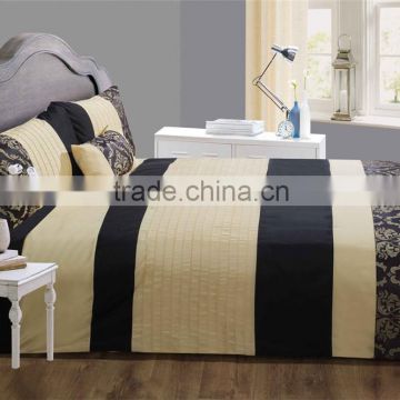 Jacquard pleated adult duvet cover