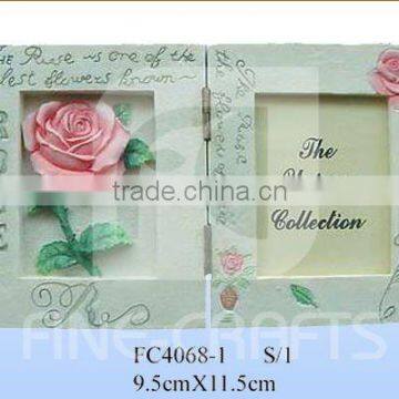 Resin photo frame wall plaque