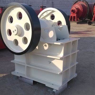 Large Sand and Stone Crushing Equipment, Including Impact Crusher, Jaw Crusher, and Mine Sand Making Machine photo-4