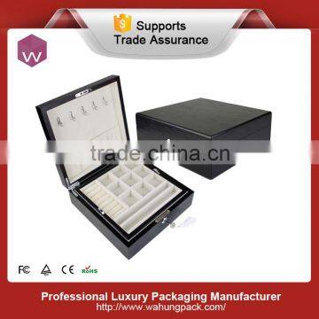 Two functions cufflink and ring box black color