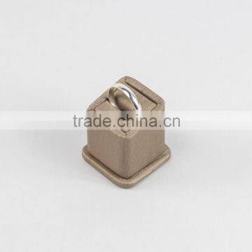 Huaxin custom made jewelry display stand wooden finger ring holder wholesale