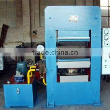 Tyre Tread Vulcanizing Machine / Rubber Tread Making Equipment / Rubber Tyre Vulcanizing Machine