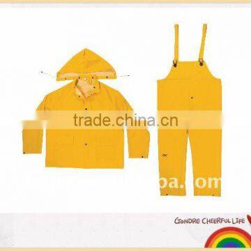 PVC/Polyester/PVC jacket and bib pants rainsuit