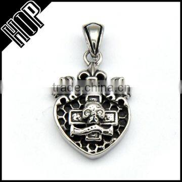 Best selling fashion stainless steel vintage skull shield pendant