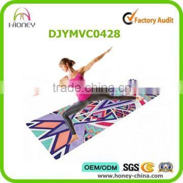 geometric images printed yoga mat including carry strap