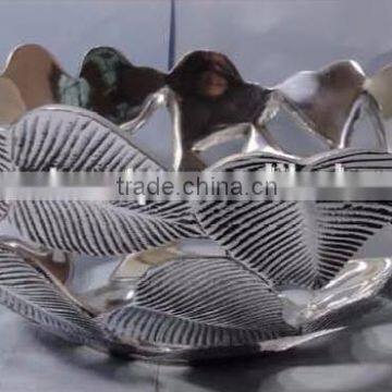 Home & Table Decorative Aluminium Metal Fruit Candy Bowl Leaf Design