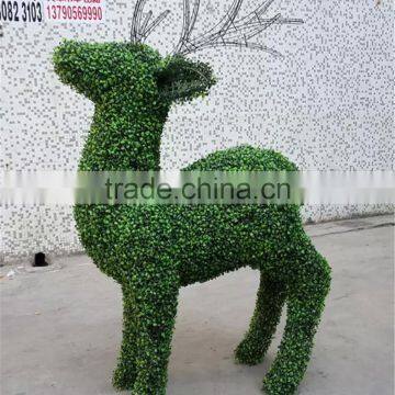 Artificial Grass Animal Shape Ornamental Plastic Animal Topiary With Wooden Package photo-4