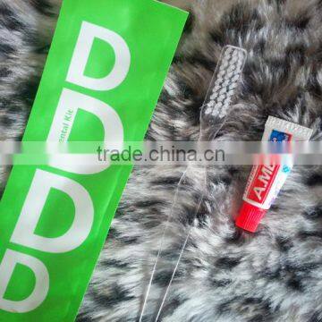 Cute Light and Easycarrying Hotel Amenity Travel Kit photo-5