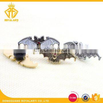 High Quality Shiny Plating Bat Shape Lapel Pin for Halloween