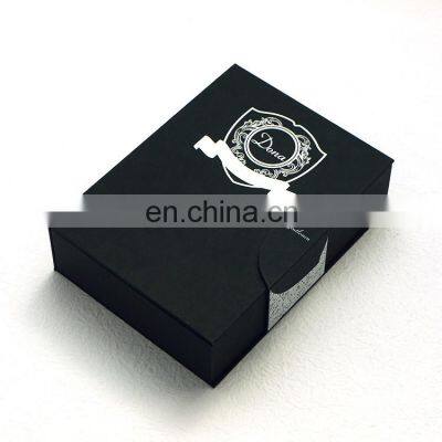 Wholesale Custom Logo Printing Recyclable Magnetic Closure Flip Top Paper Packaging Box
