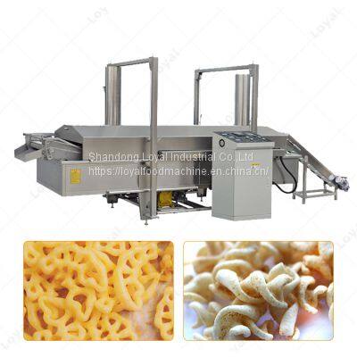 High Quality Industrtial Snack Foods Continuous Conveyor Fryer Machine Automatic Chips Snacks Continuous Frying Equipment for Sale