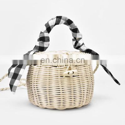 Luxury New rattan handbag summer beach bag hot trend 2023 wholesale