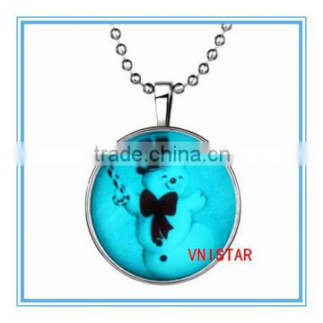 Vnistar wholesale Latest Christmas jewelry Luminous necklace snowman pendent for party VN019