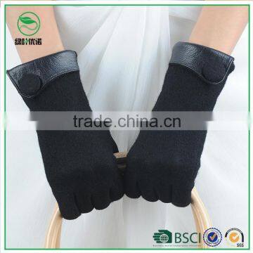 Cheap Price Date Red Women Wool Glove with Leather on Palm