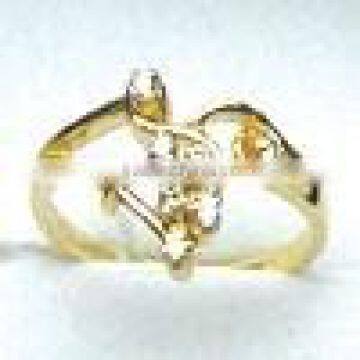 Gold Ring With Diamond