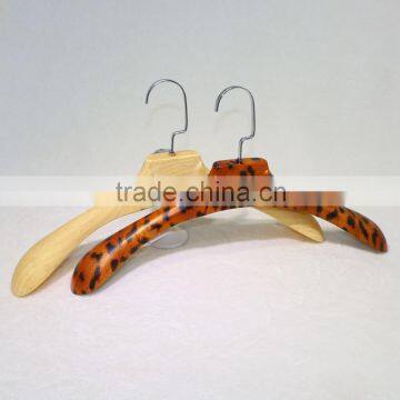 Hot sale fancy plastic clothes hanger for garment display