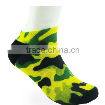 Ventilated hot selling Asian boy sport bodybuilding gym socks