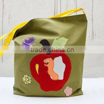 Canvas Tote Bag with Applique Apple. Green Bag. Laptop Bag. Large Bag. Book Bag. City Bag. Gift bag