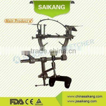 AC03 Medical Surgical Instruments