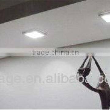 DIY 1.6W LED undercabinet bookcase