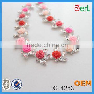 Wholesale New Style Silver Plating Clear Crystal Rhinestone Trim With Colorful Flower Plastic Pearl for Dresses photo-4