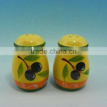 GRAPE YELLOW CERAMIC SALT & PEPPER SHAKER