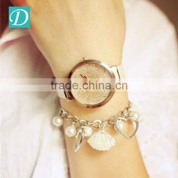 Alloy Case Wrist Watch Fashion Women Watch Promotional Quartz Lady Wrist Watches photo-3
