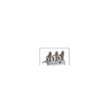 Each Pole Conducting Circuit Resistance 70  24kv ZW32 Outdoor Vacuum Circuit Breaker