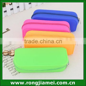 Hot Selling Wholesale Square Zippered Silicone Pencil Case For teenagers