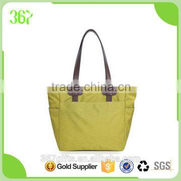 Simple Design Lightweight Carrying OEM Custom Pashmy Mummy Handbag