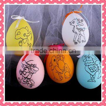 Custom plastic diy Easter gift eggshell capsule toys manufacturer, create your own design diy capsules for Easter gift