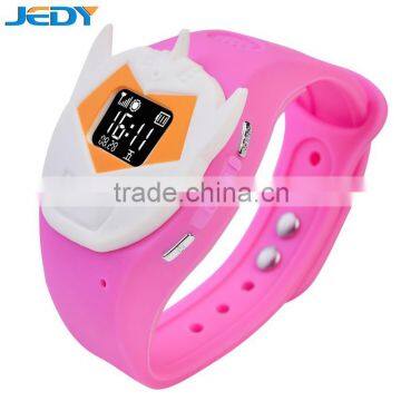 2015 newest BTW-H10 smart watch sos button wrist watch gps tracking device for kids