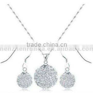 White Crystal Earring And White Ball Wedding Pendant Necklace With Jewelry Sets