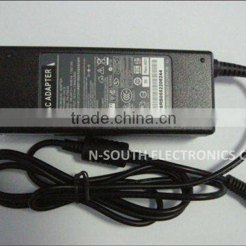 laptop adapter for toshiba 19v 3.95a
