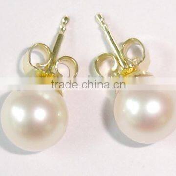 Fashion earring ,gold earring with pearl