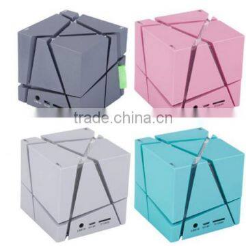 Magic cube Qone creativily dazzle colour wireless bluetooth speakers Card mini acoustics Portable gift sound Computer subwoofer