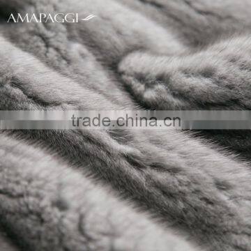 Factory OEM Raw Natural Mink Fur Coat for Outerwear photo-4