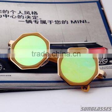 Hot Sale Multilateral Sunglasses Loving Heart Temple Sun Glasses,fashion Sunglasses photo-2