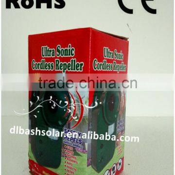 Battery Powered Ultrasonic Pest Repeller Multiple Pest Repeller Ultrasonic Lizard Repellent photo-5