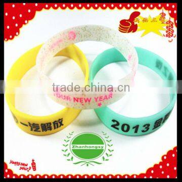 Lovely and 100 kinds of styles silicone rubber wrist band