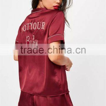 MGOO Hot Sale Custom Buttons Up Pyjamas Sets Short Sleeves Shirt And Bottom Satin Piped Moonnight Wear photo-2