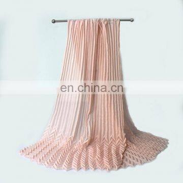 Single color plain pattern crinkled hijab scarf for ladies wholesale